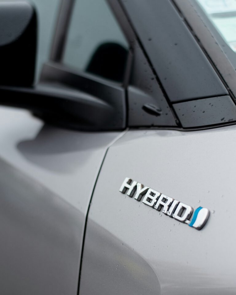 BEST HYBRID CARS IN 2026 (COMPLETE BUYER GUIDE)